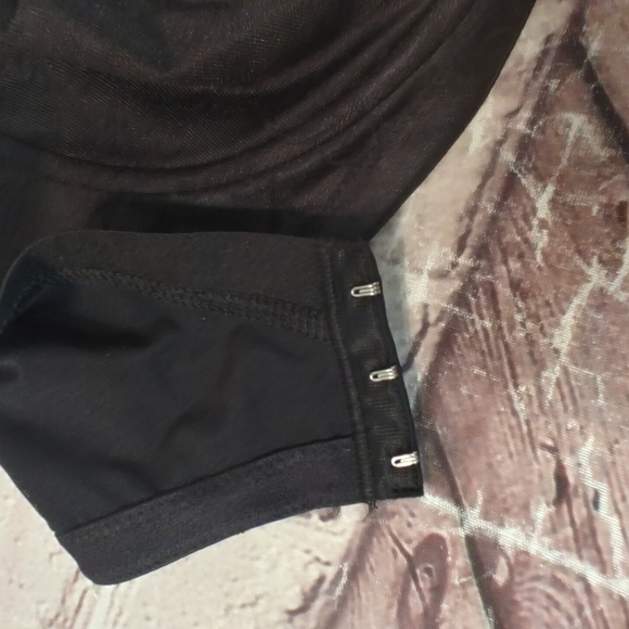 Anita NWT Maternity Black Underwire Nursing Bra 42 H - Picture 6 of 11